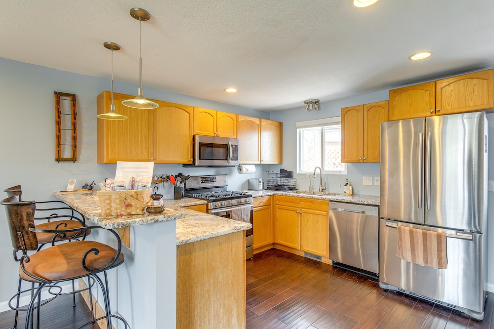 Pet-Friendly Vacation Rental ~ 12 Mi to Denver!