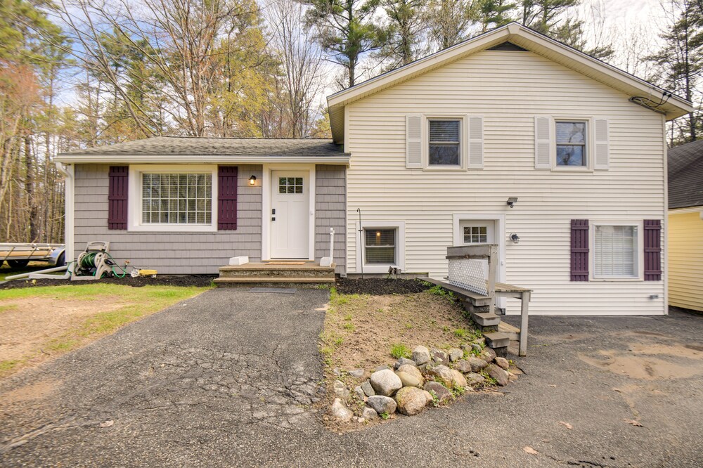 Bridgton Home w/ Arcade Machines - Near Lake & Ski