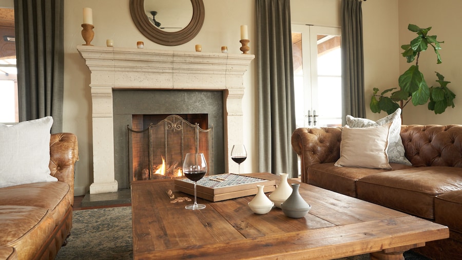 Black Walnut Inn & Vineyard