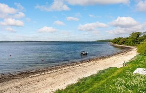 Tæt på stranden