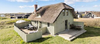 Awesome home in Harboøre with WiFi