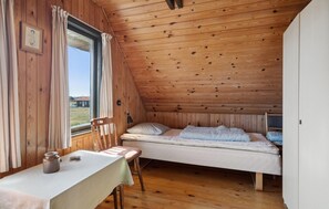 3 عدّة غرف نوم وسرير سفر وواي فاي مجانًا