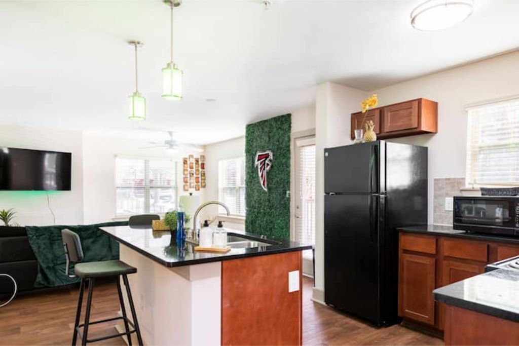 Traveling professional apartment