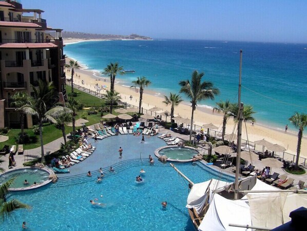 Pool - VILLA DEL ARCO BEACH RESORT & SPA #1 (Cabo San Lucas)