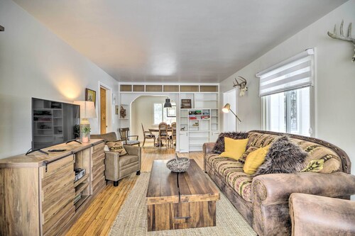 1 Mi to Hot Springs! Central Thermopolis Home