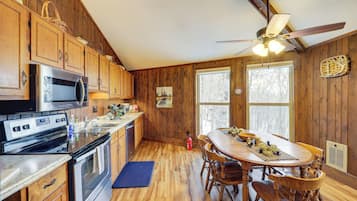 Rumah (3 Bedrooms) | Interior