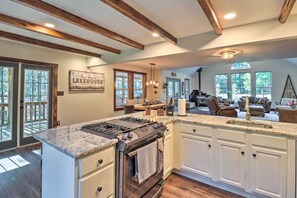 บ้านพัก (4 Bedrooms) | ภายใน