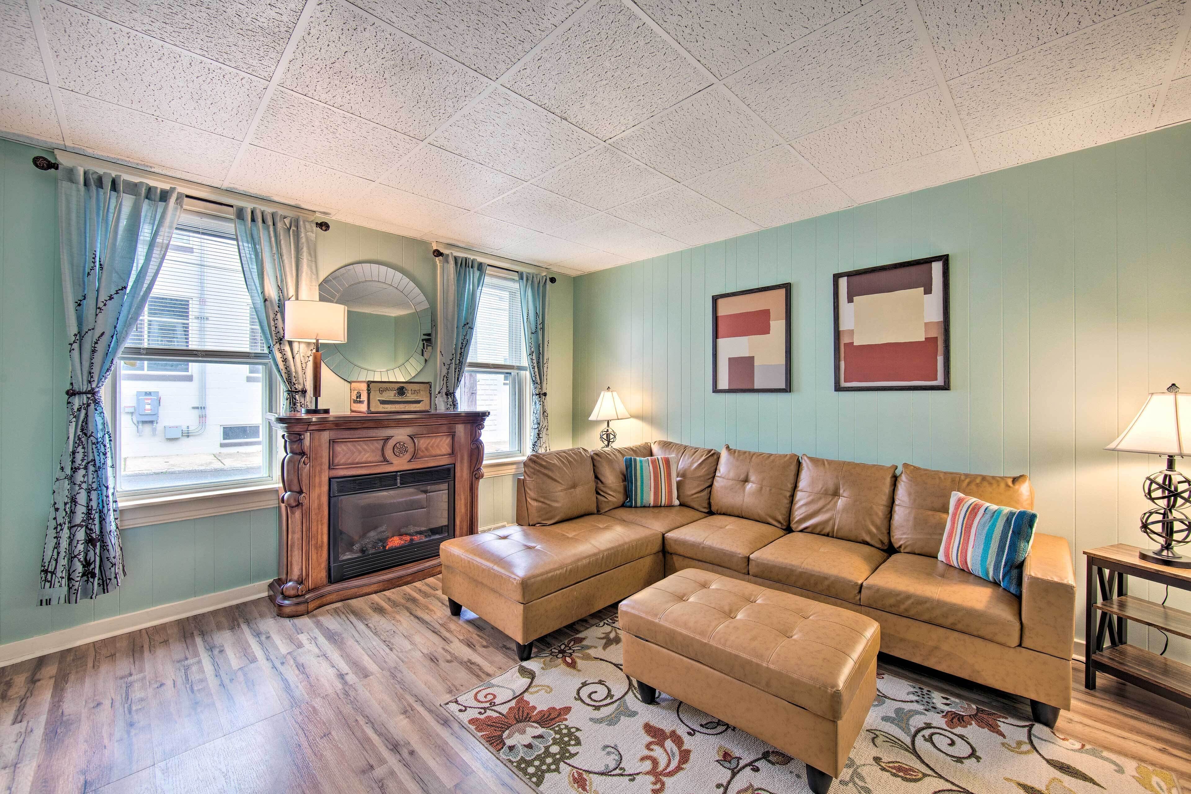 Central Lancaster Home < 1 Mi to Downtown!