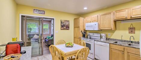 Cottage (2 Bedrooms) | Interior