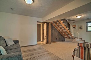 Interior - Caryville Home w/ Dock, Steps to Norris Lake! (Caryville)