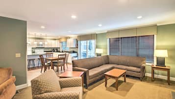 Rumah (4 Bedrooms) | Interior