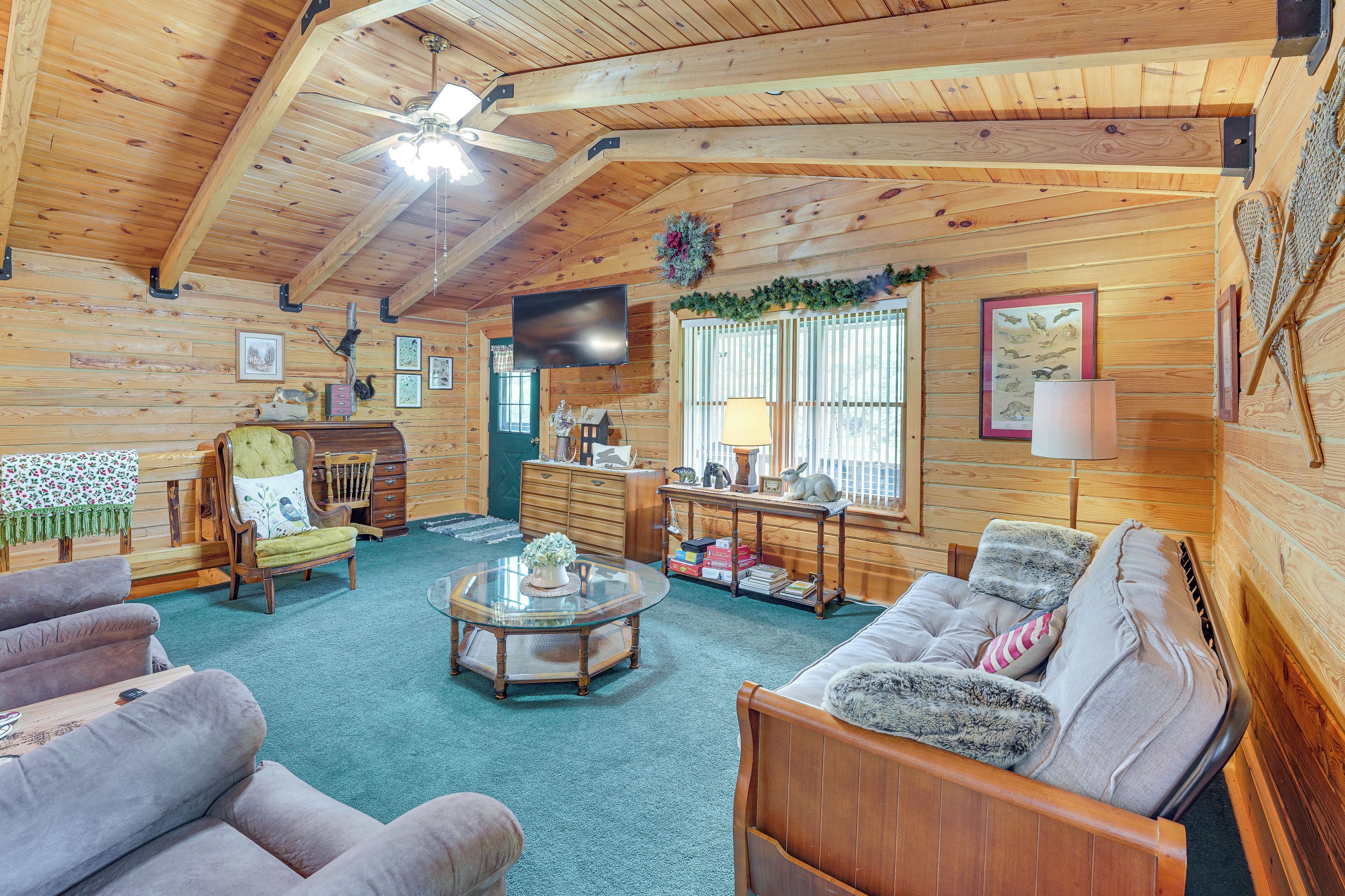 House (2 Bedrooms) | Interior