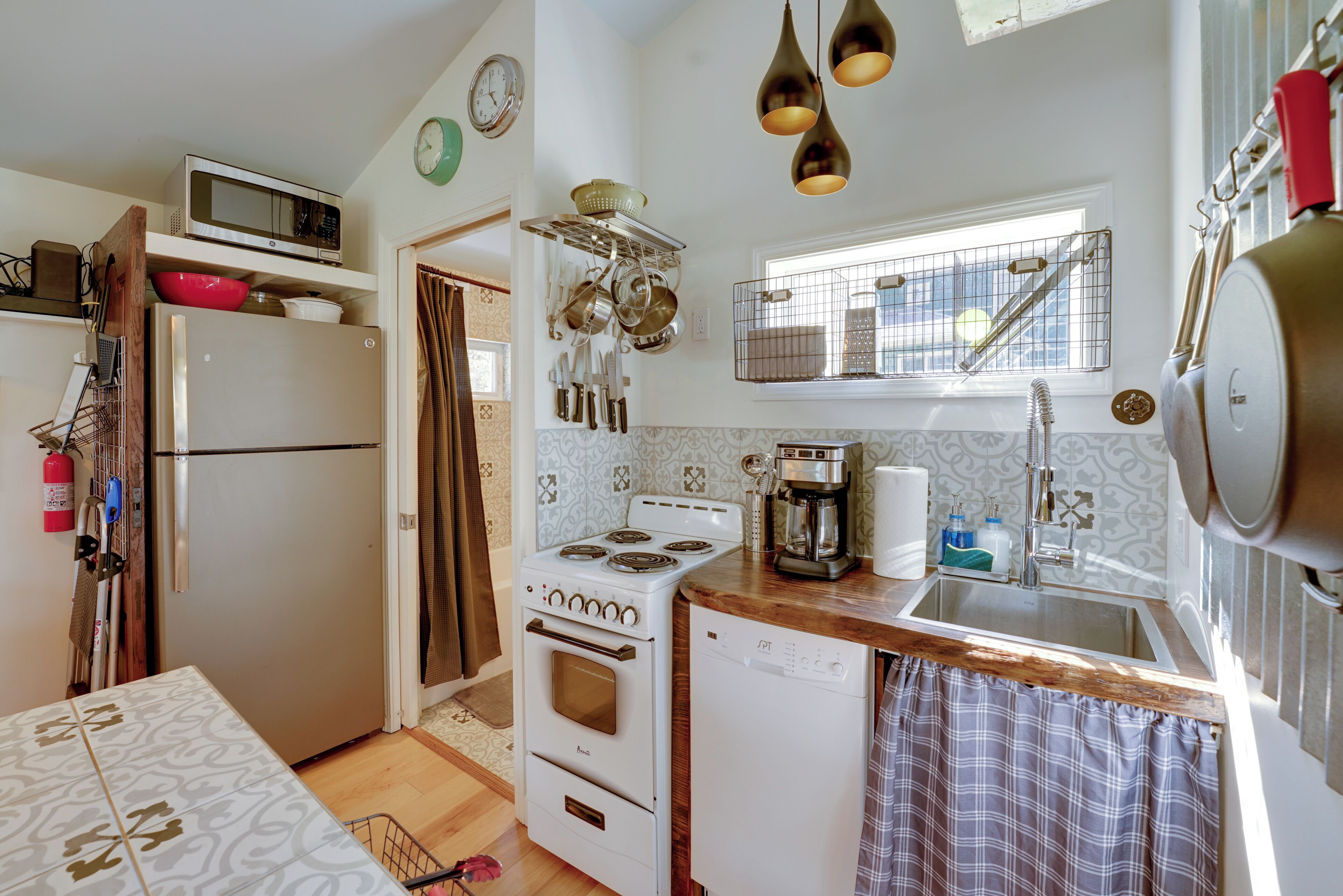 Cottage (2 Bedrooms) | Interior