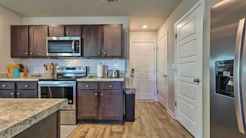 บ้านพัก (4 Bedrooms) | ภายใน