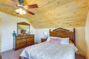 House (6 Bedrooms) | Interior - Large Sterling Cabin < 1 Mi to Palisade State Park (Sterling)