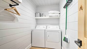 Rumah (1 Bedroom) | Interior