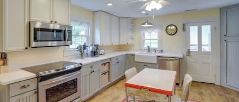 Cottage (3 Bedrooms) | Interior