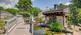 7-acre Stone Manor w/ Pool + Hot Tub Built in 1787