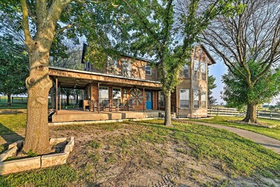 Charming Hamilton Farmhouse w/ Country Views!