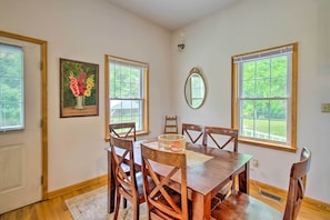 House (2 Bedrooms) | Interior - Charming Boydton Retreat ~ 5 Mi to Kerr Lake! (Boydton)