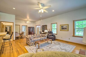 Casa (2 Bedrooms) | Interior