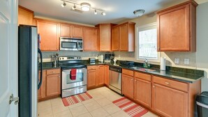 Apartemen (3 Bedrooms) | Dapur pribadi