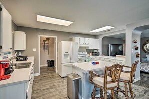 House (3 Bedrooms) | Private kitchen | Microwave, oven, stovetop, dishwasher - Dog-friendly Texas Retreat w/ Hot Tub, Patio & Bar (Converse)