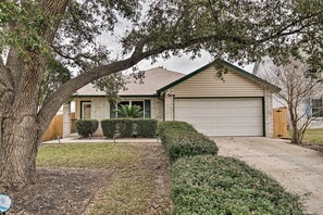 Exterior - Dog-friendly Texas Retreat w/ Hot Tub, Patio & Bar (Converse)