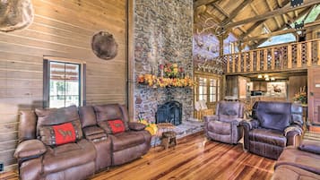 House (3 Bedrooms) | Front of property