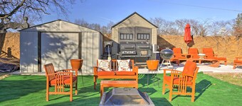 Cozy & Convenient Elmont Retreat w/ Patio!