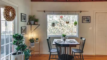 Cottage (1 Bedroom) | Interior