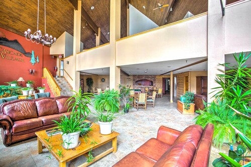 Cozy 2-story Durango Condo: 2 Mi to Purgatory Mtn!