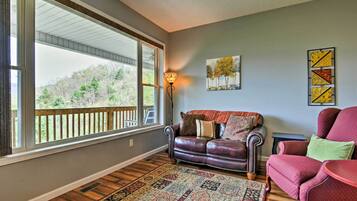 House (1 Bedroom) | Interior