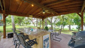 Apartment (0 Bedroom) | Interior