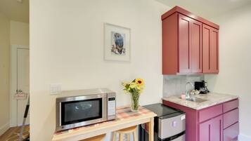 Apartment (0 Bedroom) | Interior