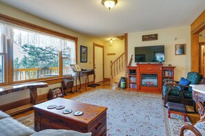 House (4 Bedrooms) | Interior - 'dragons Roost' Cabin w/ Sangre de Cristo Views! (Florissant)