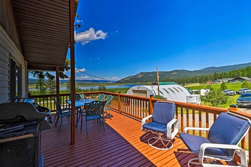 Cozy Montana Lake View Getaway - Fish & Hike!