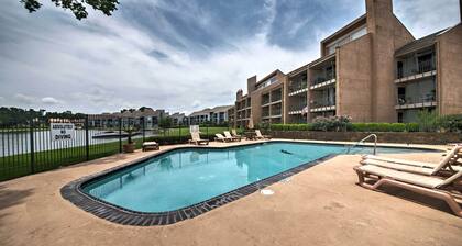 Dreamy Lake Conroe Escape: Boat, Golf, and Swim!