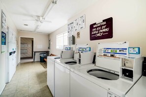 Apartment (2 Bedrooms) | Interior - Dreamy Lake Conroe Escape: Boat, Golf, and Swim! (Montgomery)