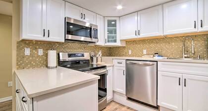 Cozy North Bend Getaway in Walkable Location!