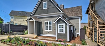 Cozy North Bend Getaway in Walkable Location!