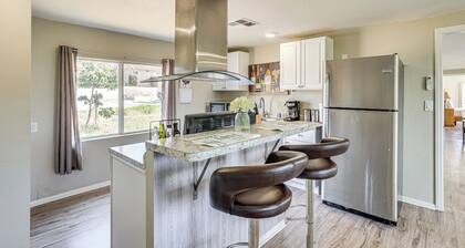 Escondido Vineyard Estate: Walk to Wineries!