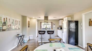 Rumah (2 Bedrooms) | Interior