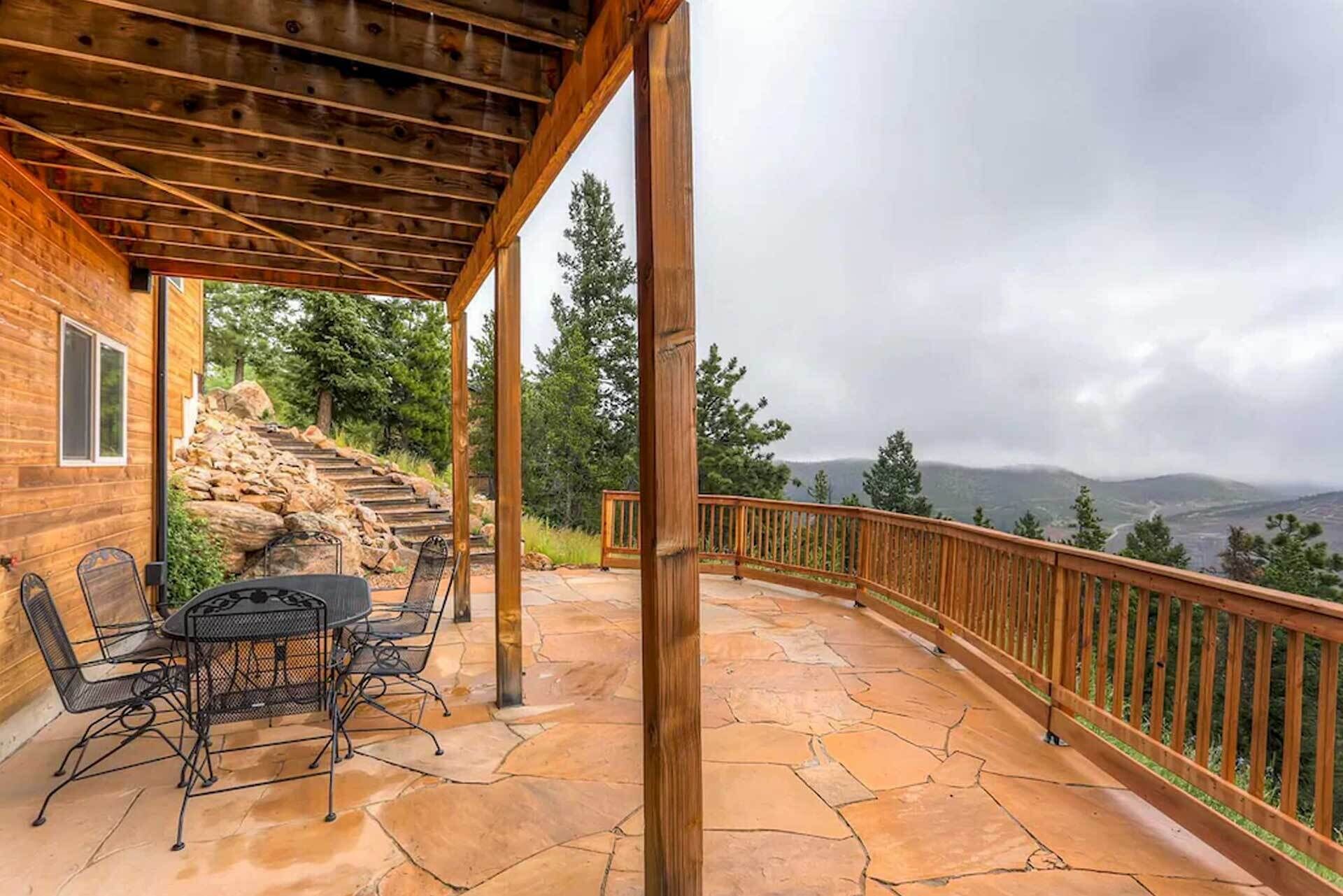 Evergreen Cabin w/ Hot Tub & Panoramic Mtn Views!