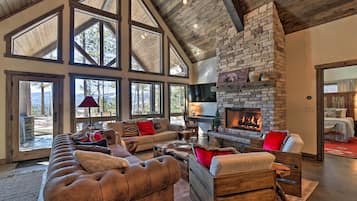 House (3 Bedrooms) | Front of property