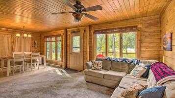 Casa (2 Bedrooms) | Interior