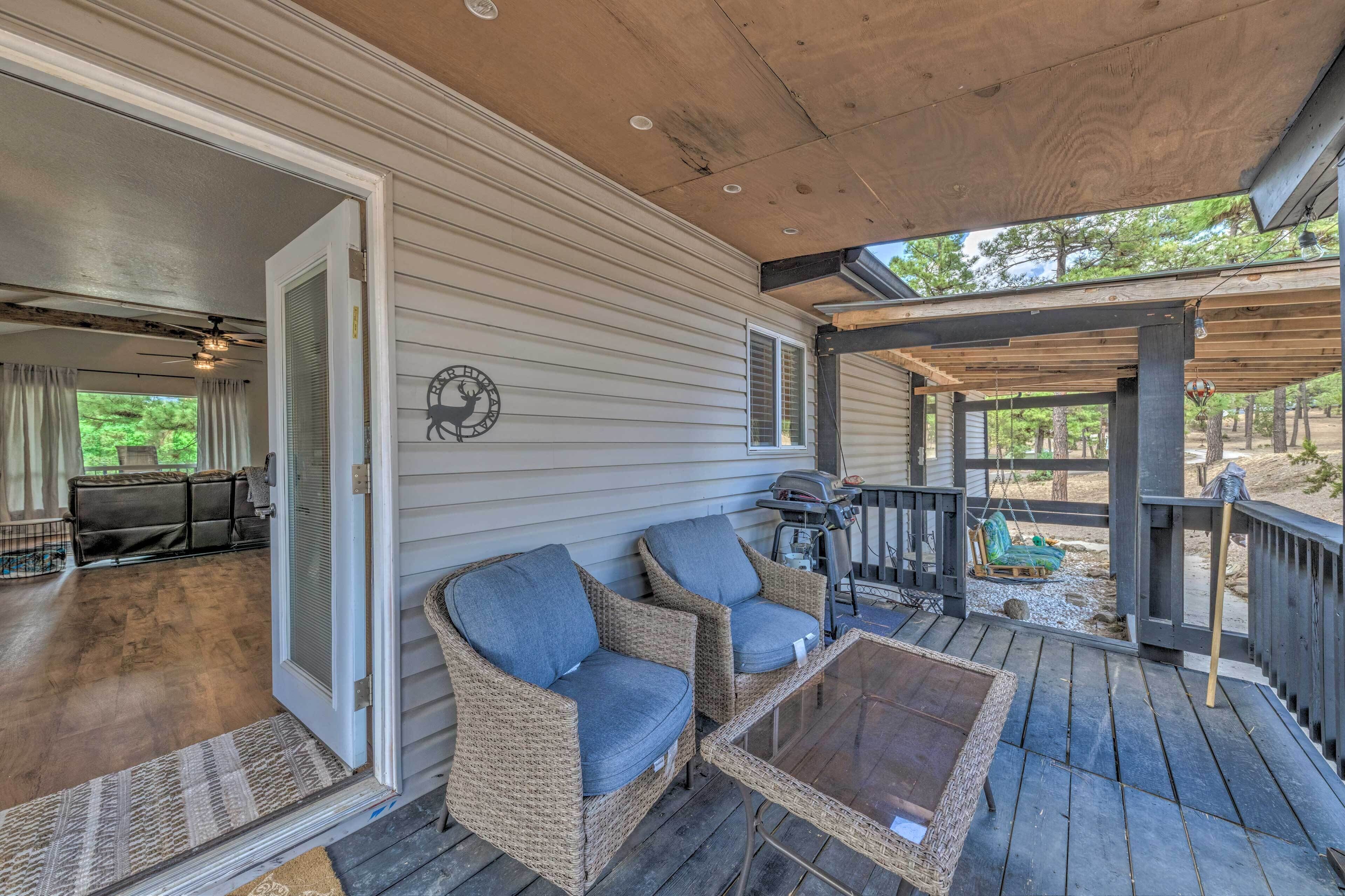 Family-friendly Ruidoso Home w/ Deck + Grill!