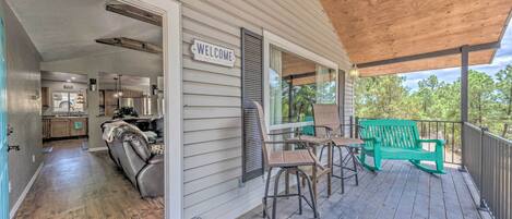 House (4 Bedrooms) | Interior