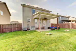 House (3 Bedrooms) | Interior - Great for Families! Serene Retreat in Clarksville (Clarksville)