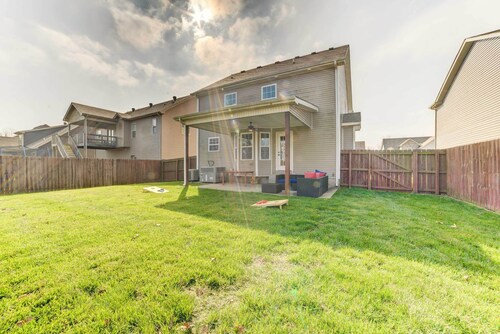 Great for Families! Serene Retreat in Clarksville